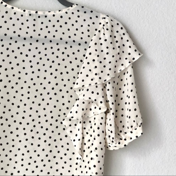 \Madewell\• V-Neck Silk Ruffle Top - Picture 12 of 16